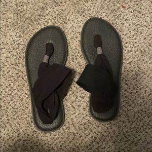 Sanuk Sandals
